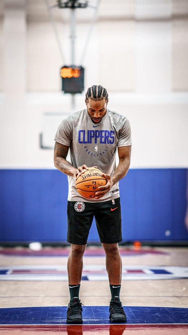 对任何球员 对任何球员