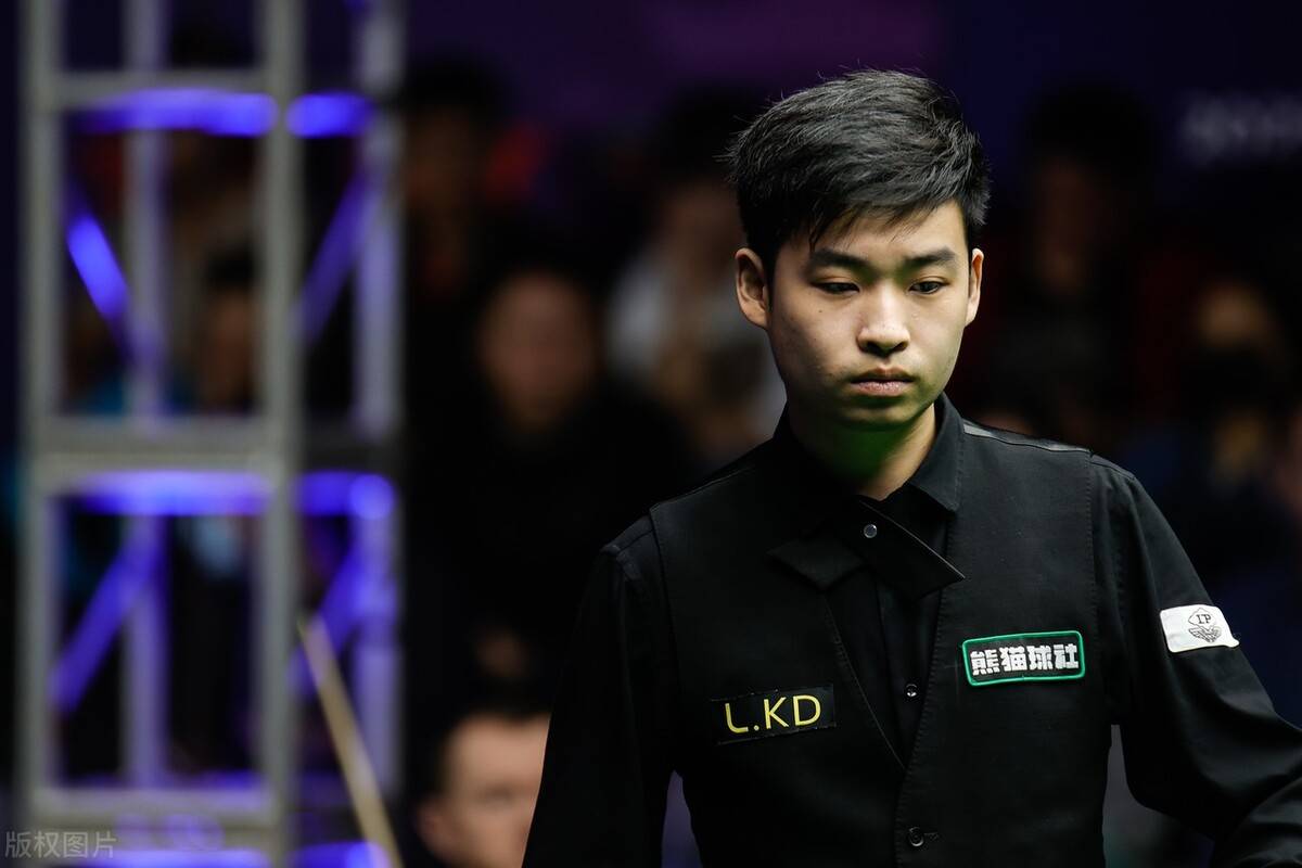 历史数据与 历史数据与