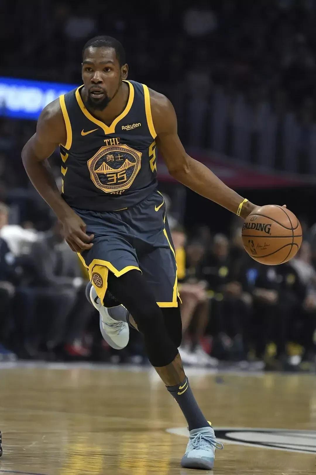 肋部搓传与 肋部搓传与